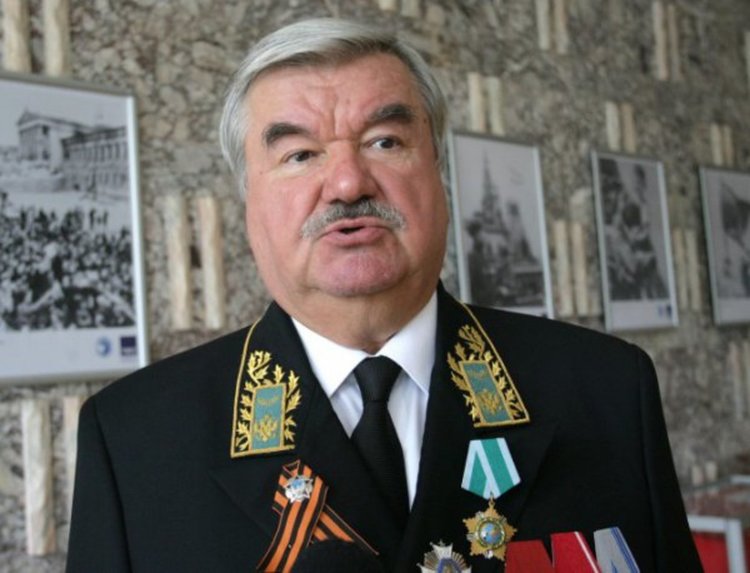  Плевнелиев удостоява с орден „Стара планина” руския посланик 