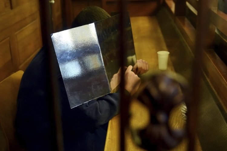 Първи процес срещу бежанец, предполагаем член на ИД