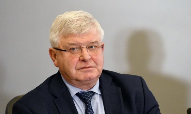Здравният министър призна, че има злоупотреби с лекарства