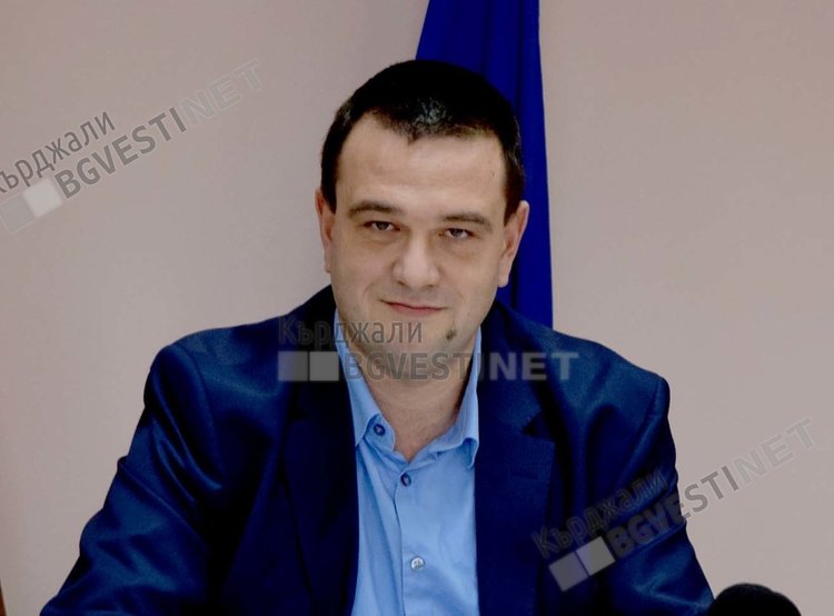 Осигурени са парите за изместването и укрепването на коритото на Крумовица при Крумовград