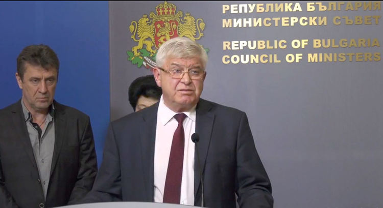 Властта отваря вратичка за увеличаване на бюджетния  дефицит