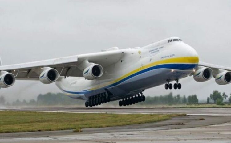 Унищожиха украинския ''Мрия'' - най-големия и най-мощен самолет в света