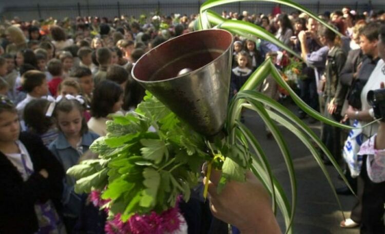 Обявиха конкурс за директори на 17 училища и 3 центъра в Хасковско
