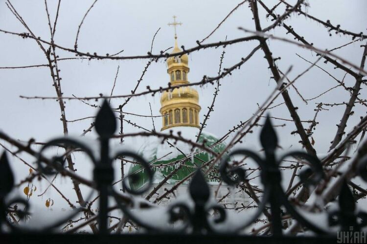 Взривове събудиха Киев