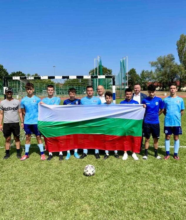 Млади таланти от Кърджали участваха в престижно спортно състезание в Унгария