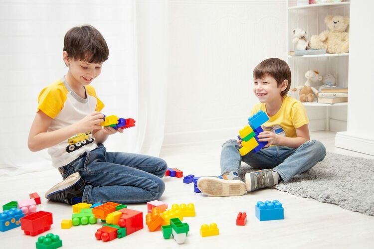 Интерактивна сензорна азбука за деца създаде Дневния център за деца с увреждания