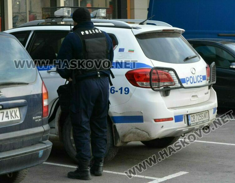 Три деца и седем възрастни са хванати за кражби при акция на МВР в Хасковско 