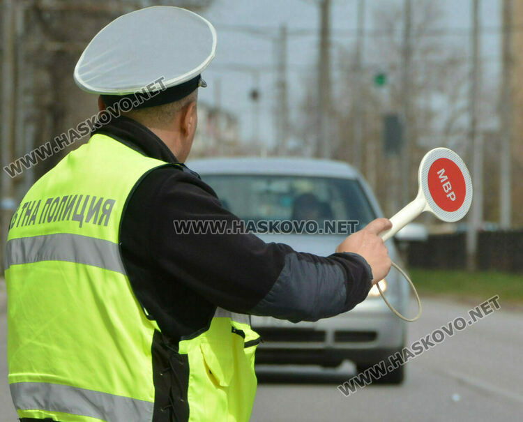 Задържаха трима пияни водачи в различни случаи в Хасковско