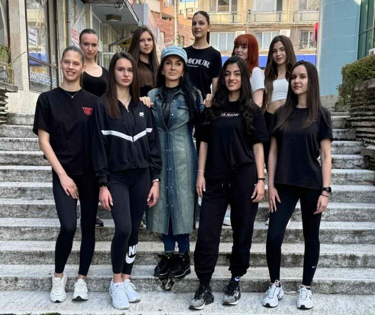 Модният елит в очакване на единадесетата корона на „Мис България Хасково“