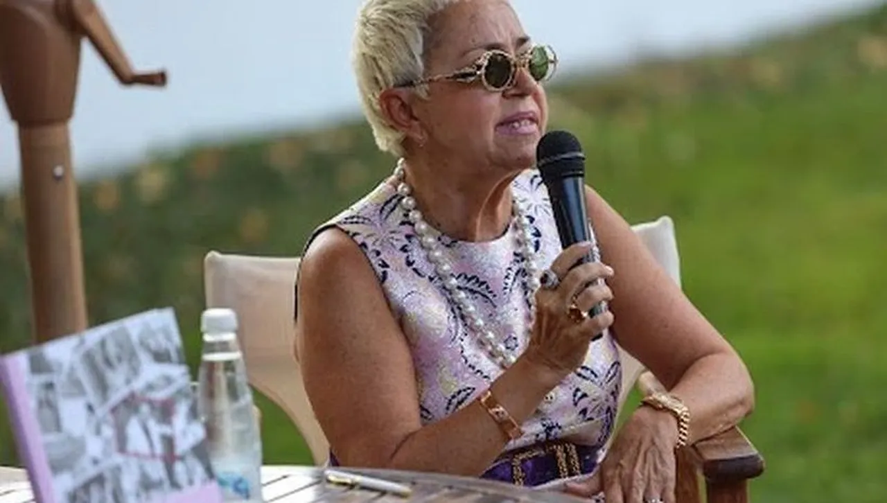 Кристина Патрашкова: Ален Делон е готвел посещение у нас заради една българка