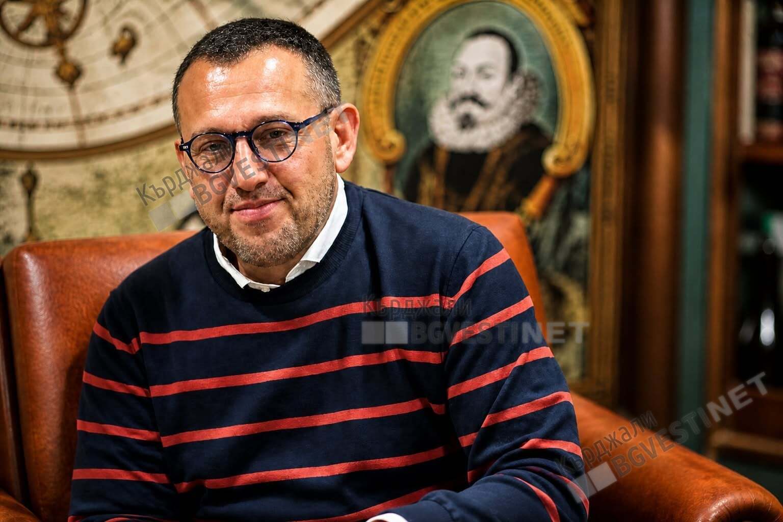Нашето бъдеще е в знанието