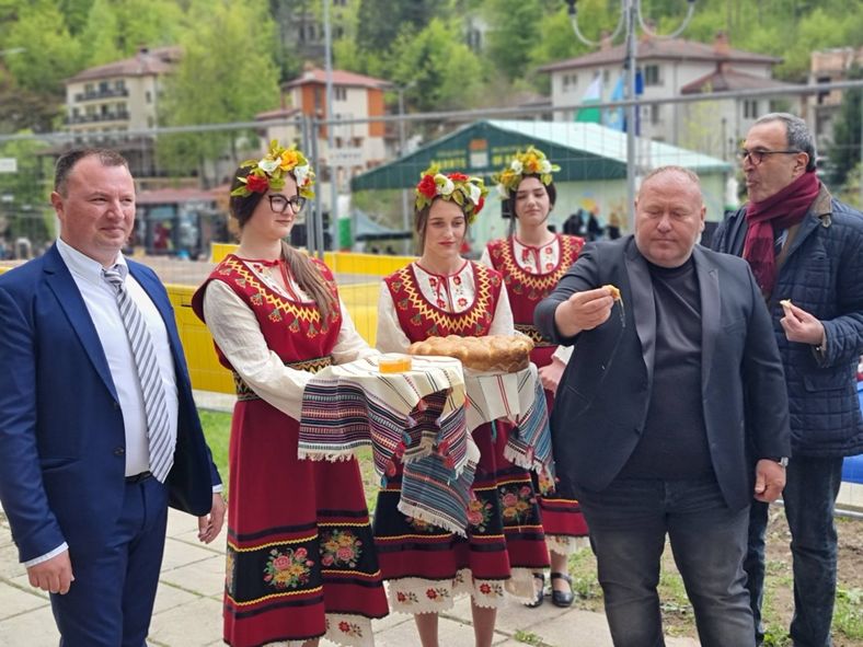 „Гранд хотел Баните“ получи Златен приз, проектът обещава нови работни места за местните хора