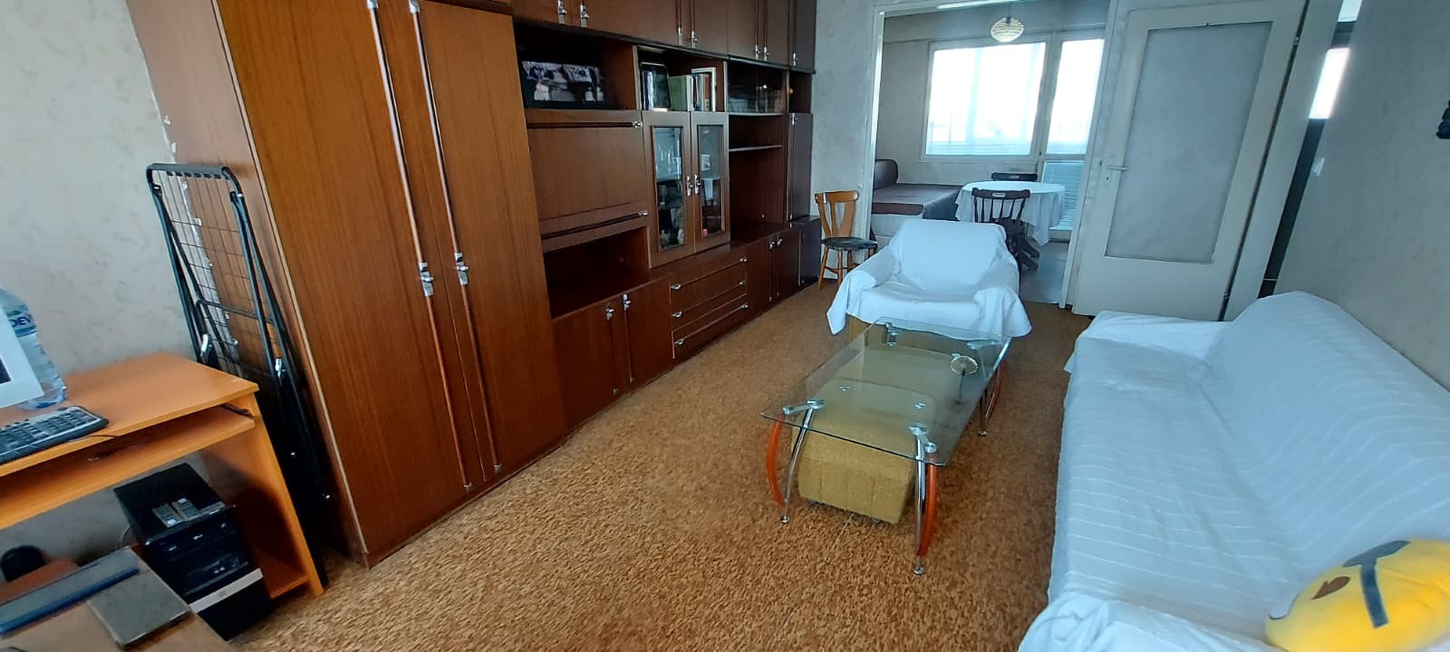 Просторен 3-стаен АПАРТАМЕНТ в кв. „Любен Каравелов“ - Хасково