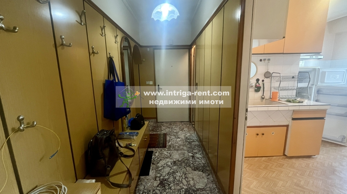№4088 Тристаен, обзаведен апартамент под наем в кв. Любен Каравелов. Свободен от 21.12.2026г!